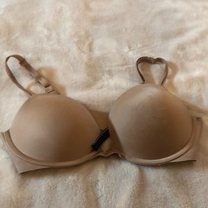 Victoria’s Secret Push-Up Bra 34D